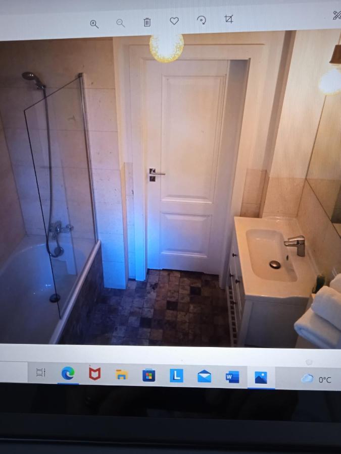 Dworek Akacja Uslugi Hotelarskie Janowiec Ngoại thất bức ảnh